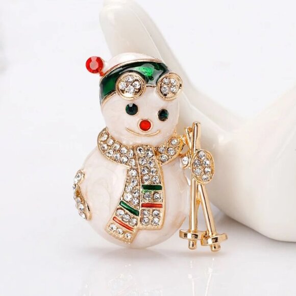 Snowman Holidays Christmas pin brooch jewelry fashion cute adorable red green - Picture 1 of 11